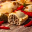 Empanada de carne picante